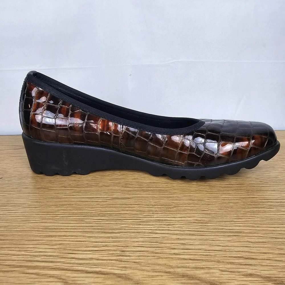 Josef Seibel Brown Bronze Croc Embossed Leather Comfort Loafer EU 39H /US 8-8.5W - Picture 7 of 13